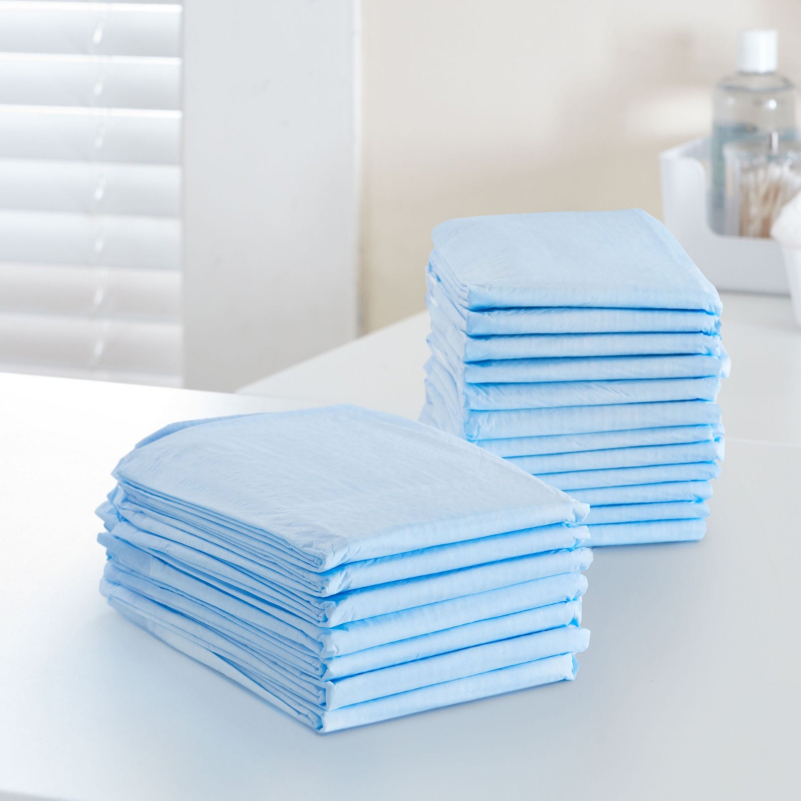 McKesson Classic Disposable Underpad Fluff Mat 23X36″ UPF2336 150 pads