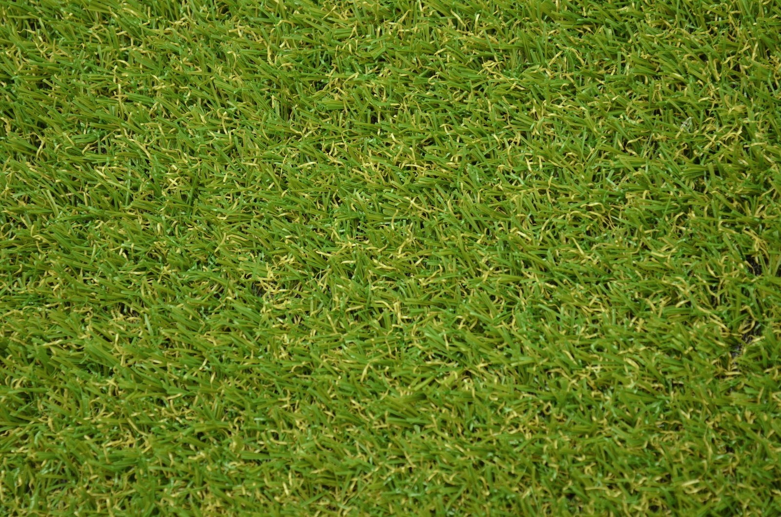 Puppy Pee Pad Easy Clean with Drainage Holes Realistic Artificial Grass Turf New