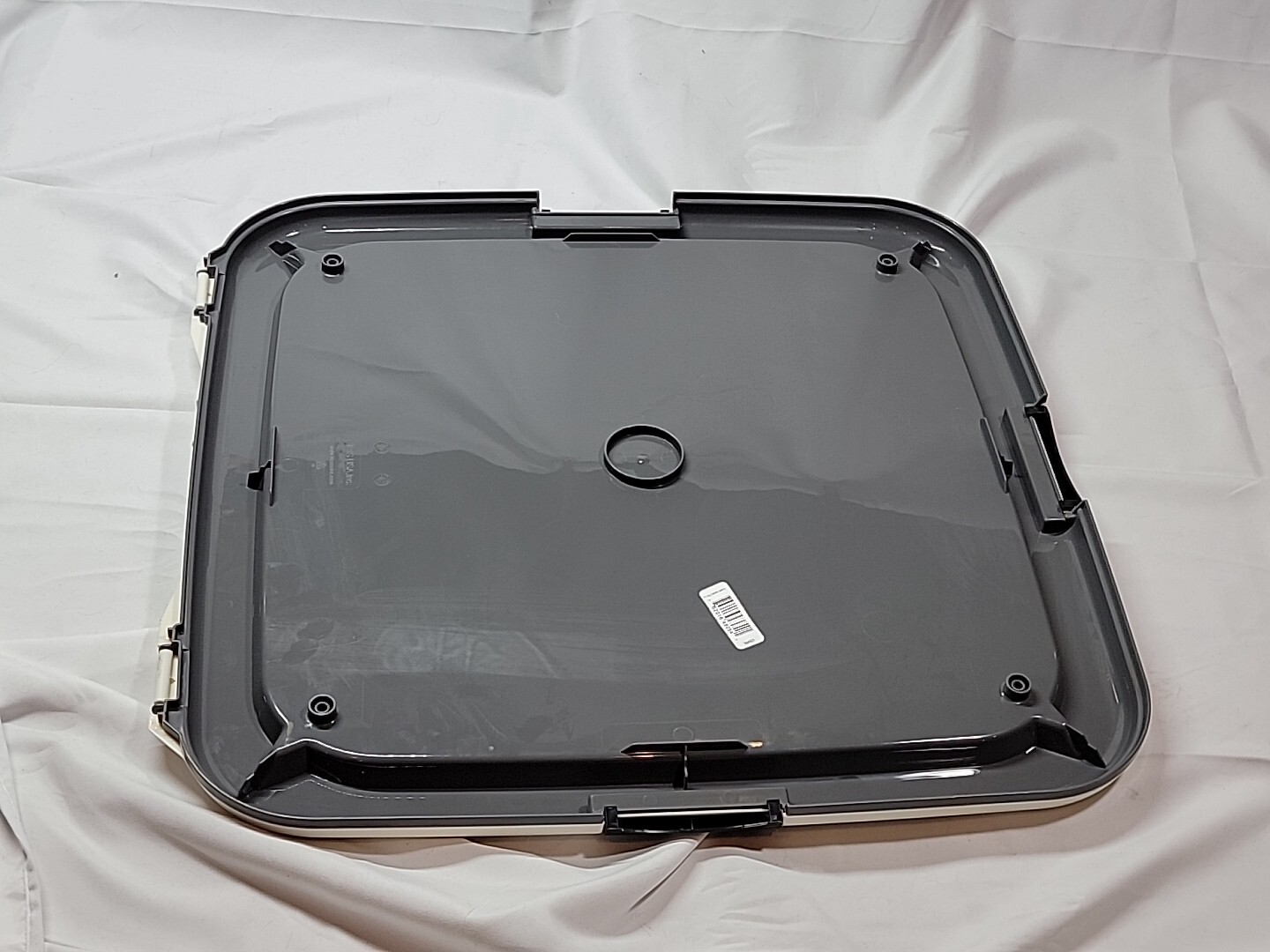 IRIS USA Pet Training Pad Holder for puppy and Dog Holds 22″x23″ Dark Gray