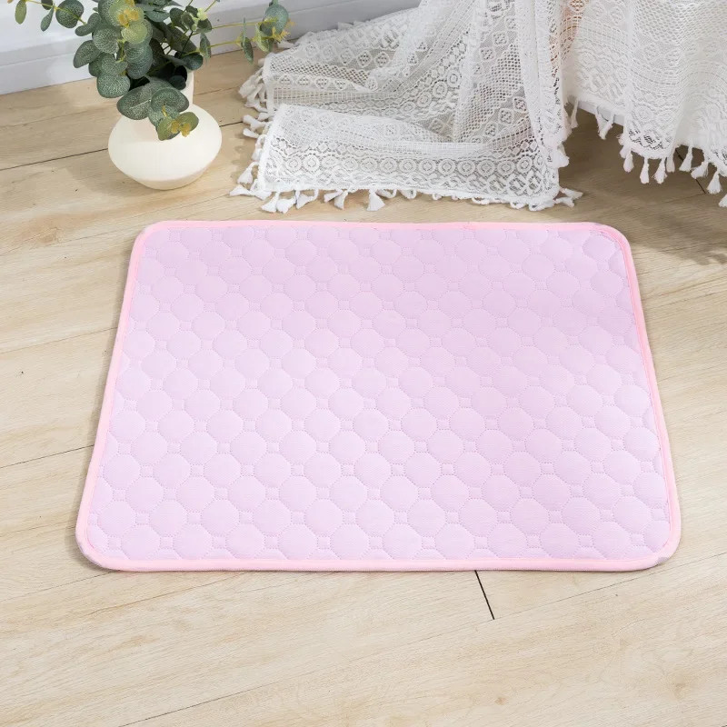 Winter Waterproof Dog Pee Pad Reusable Washable Dog Urine Mat Car Seat Floor Pet