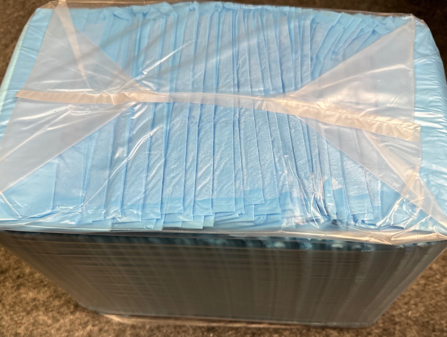 Heavy Duty X-Large 28″ X 34″ 25 Count Dog and Puppy Training Pads