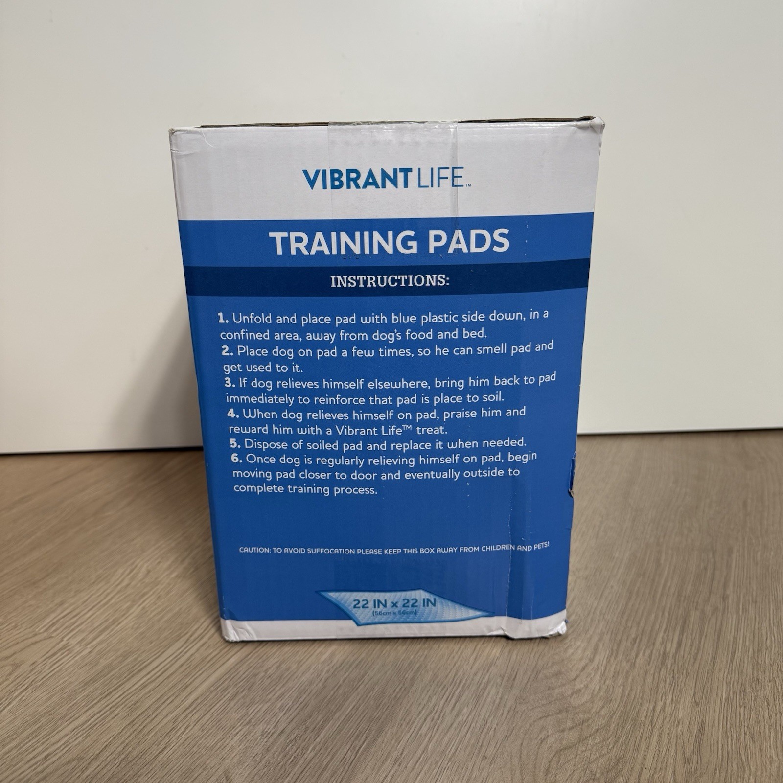 Vibrant Life Training Pads Large 22in x 22in 100 Count Dog/Puppy Potty Training