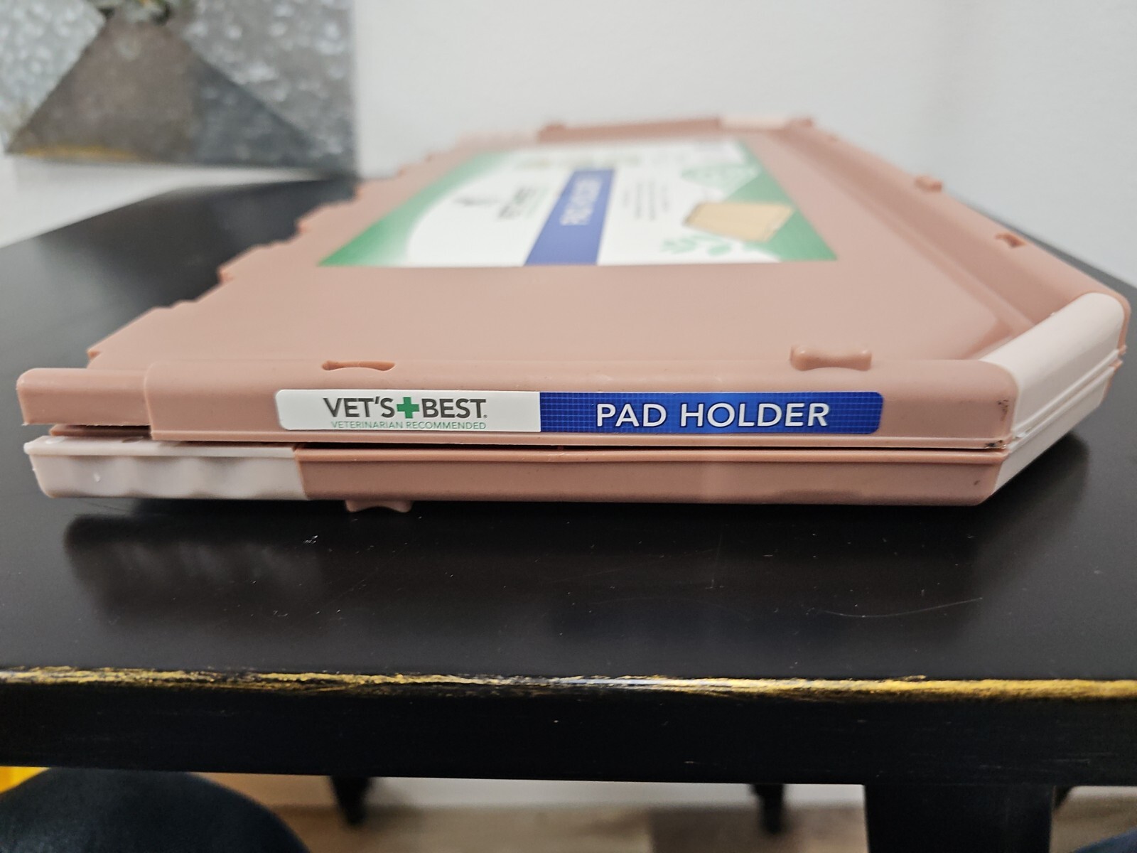 Vet’s Best Pad Holder 21″x21″ – Portable Tray for Pet Training – Cat and Dog NEW