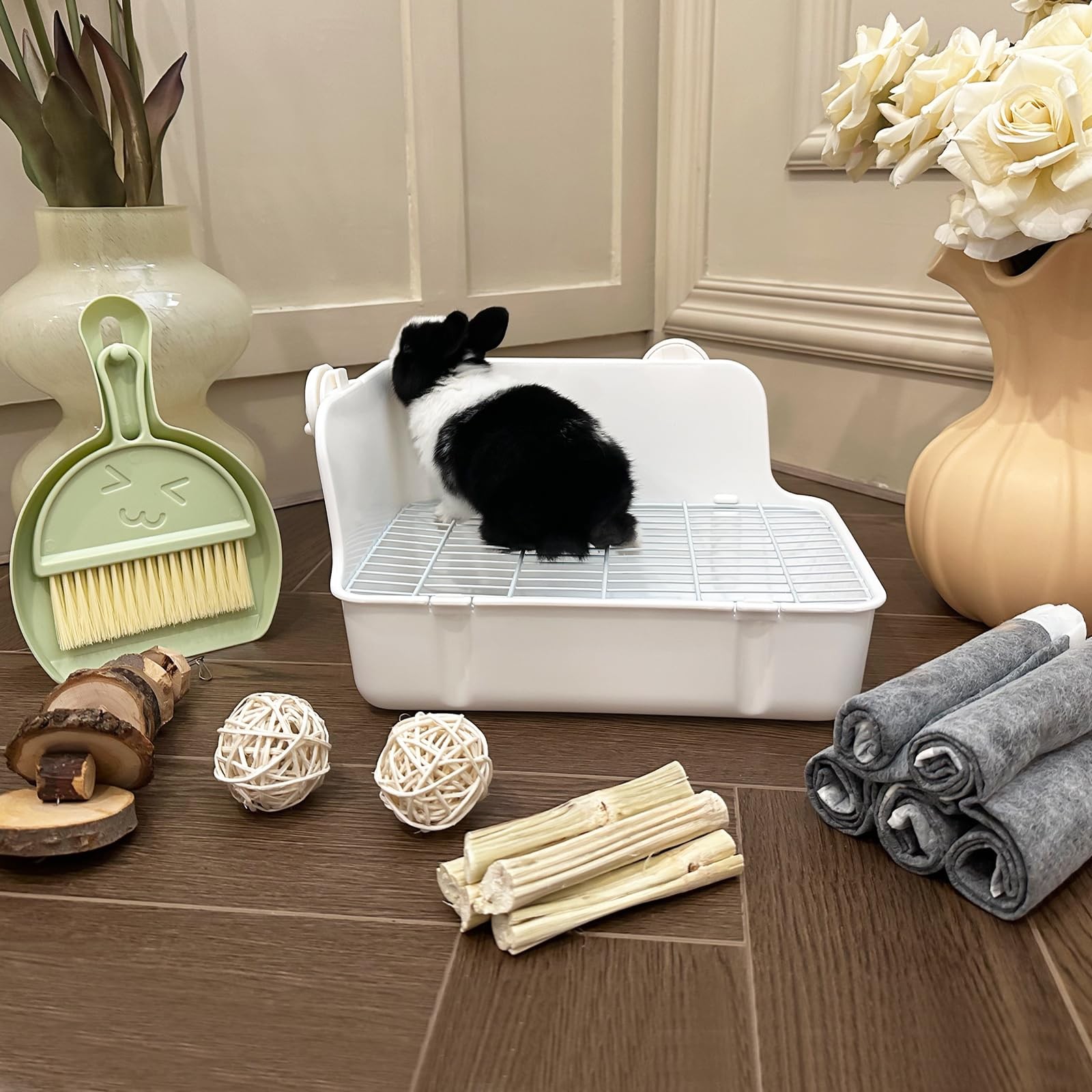 RUBYHOME Rabbit Litter Box Bunny Guinea Pig Potty Large, White