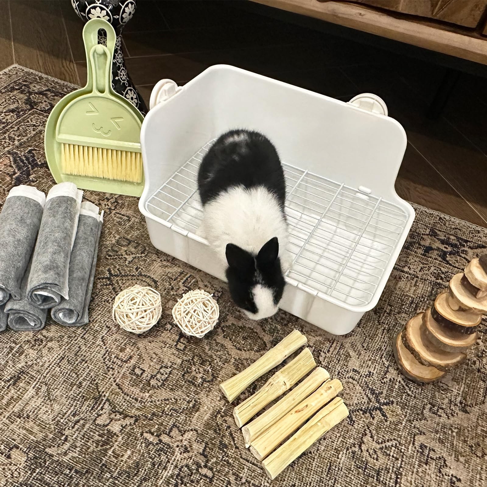RUBYHOME Rabbit Litter Box Bunny Guinea Pig Potty Large, White