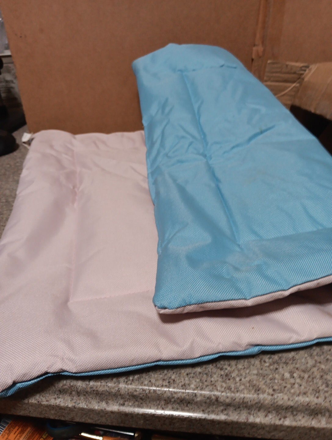 Downtown Pet Supply Waterproof Crate Mat – Small pastel blue/periwinkle