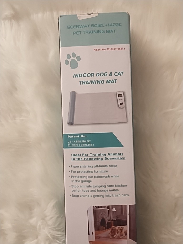 Pet Training Mat ~ Indoor For Off-Limit Areas ~ Dog & Cat ~ Model 1260 ~ New