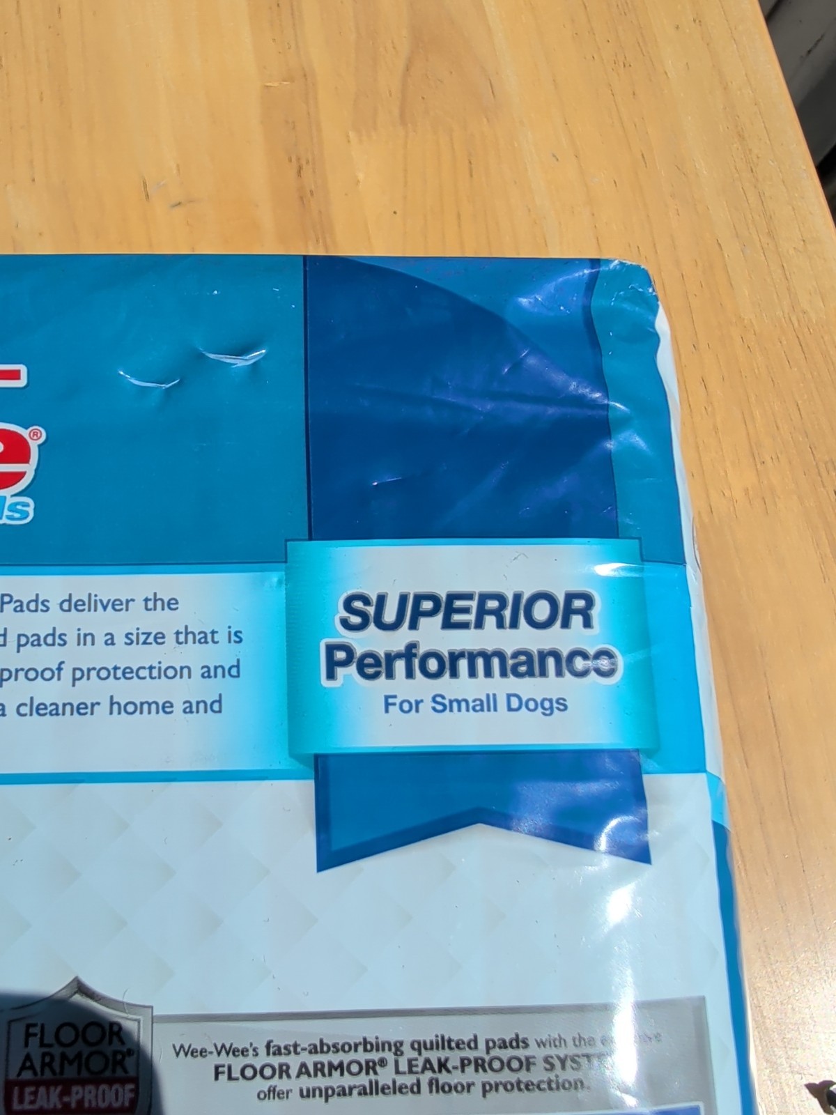 Wee Wee Little Dog Pee Pads 16.5 x 23.5 28 Count 24 Hour Leak Proof Absorbent